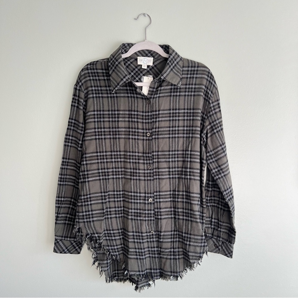 NWT Francesca’s Olive Green Flannel - Picture 11 of 14